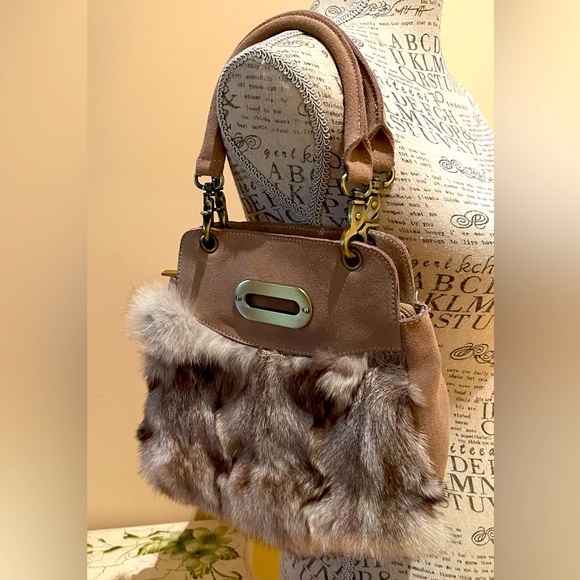 As New Vintage Retro Style Fur Handbag - Picture 2 of 4